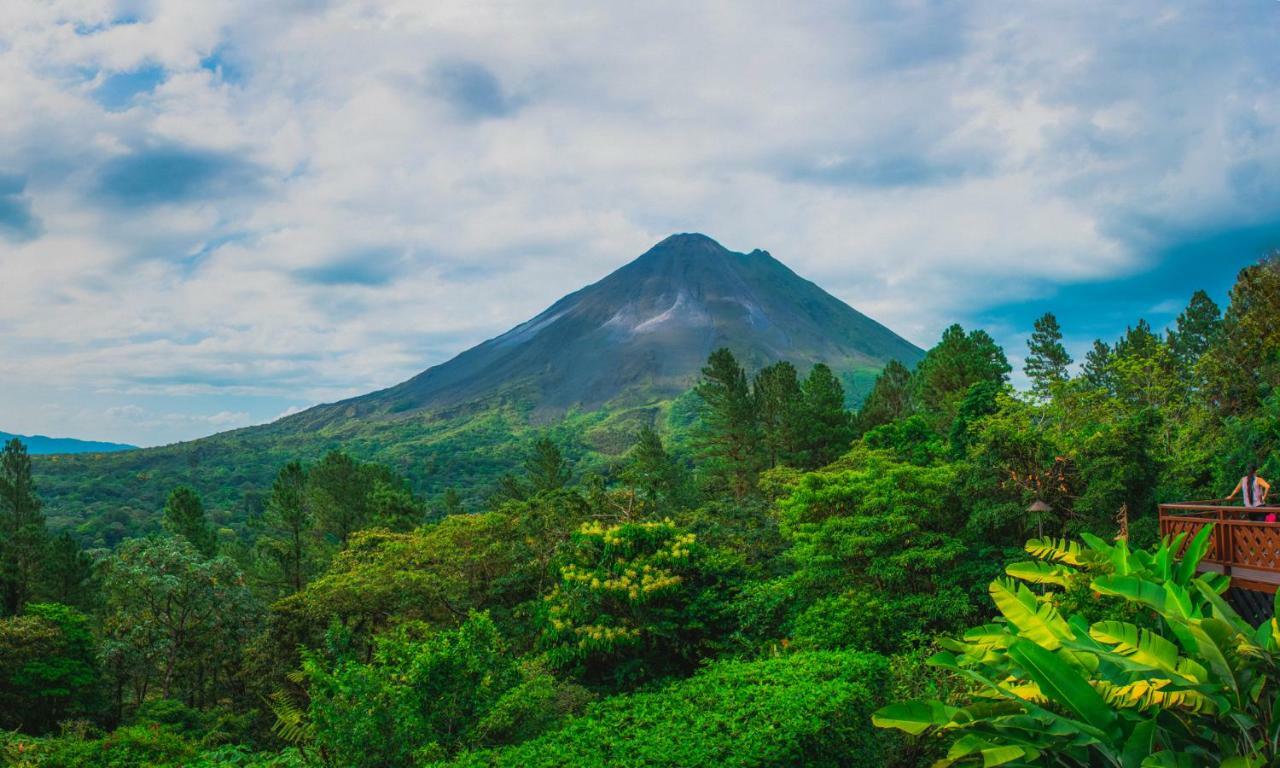 Arenal Container Hostel La Fortuna Exterior photo